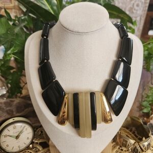 PARK LANE Vintage Kontiki Lucite Bib Necklace Black Gold 2359 Chunky Lucite